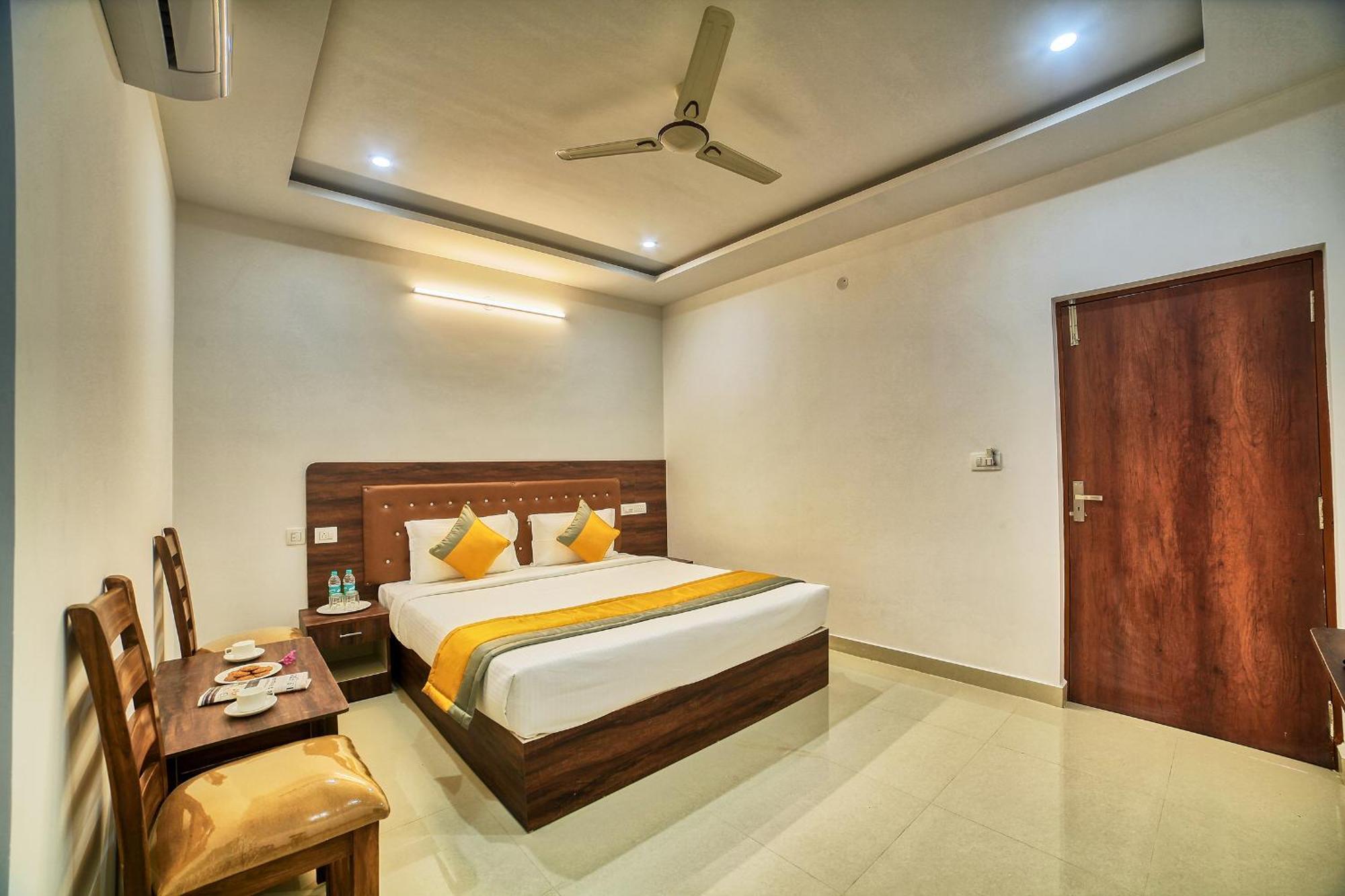Visa Inn Hotel 4Kms From Airport L Free Airport Pickup & Drop 24X7 Devanahalli Exterior foto